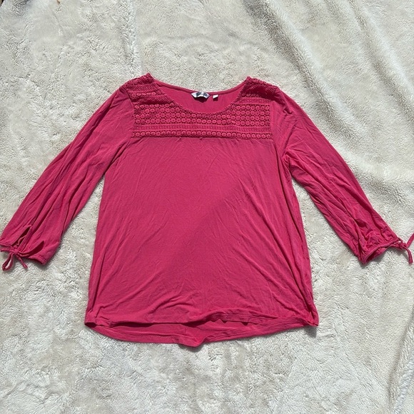 Reitmans Raspberry Boho Blouse Size Medium | Tie-Cuff Sleeves | Great Condition - Picture 1 of 4